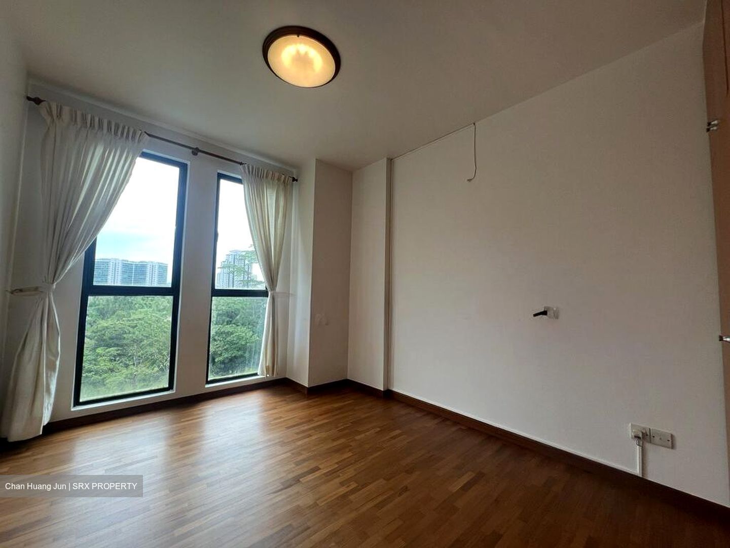 Hilltop Grove (D23), Condominium #566191511